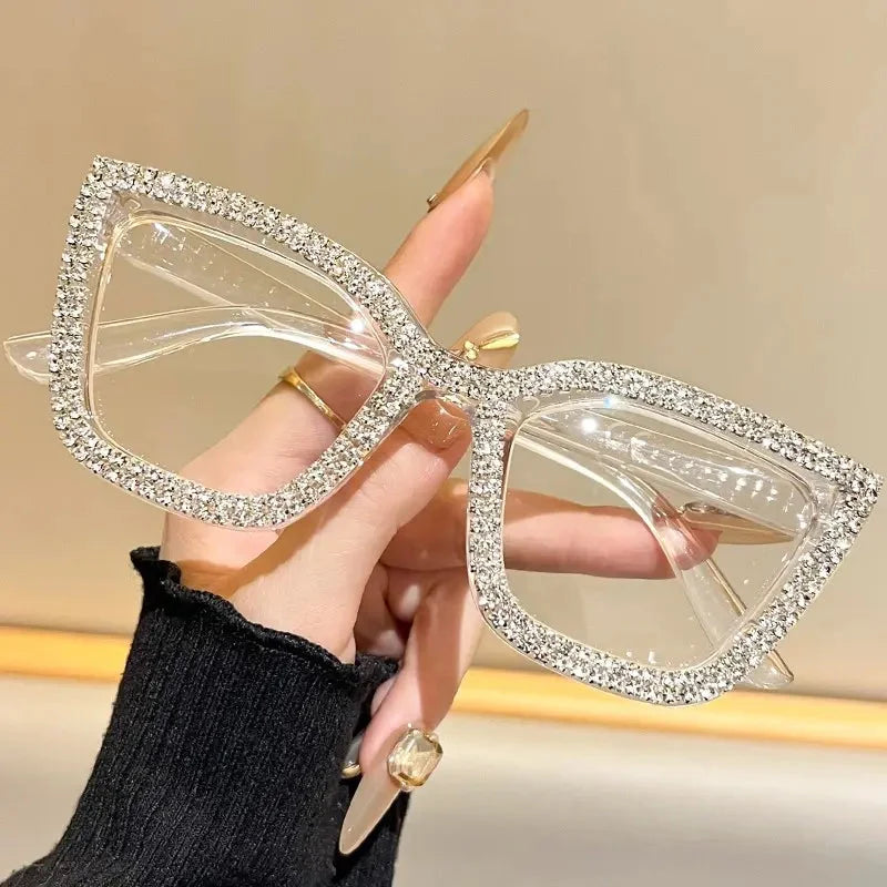 Cat-eye reading glasses with blue light protection